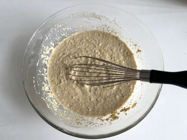 Gluténmentes zabpelyhes kenyér joghurttal és tojással: fehérjedús, egészséges és könnyen elkészíthető recept - Előkészítés lépés 3