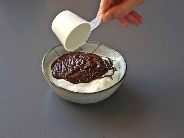 Csokoládé mousse tejsavófehérjével - Előkészítés lépés 2