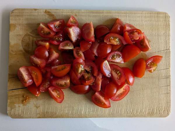 Tönkölybúza és tonhal saláta: könnyű, ízletes és egész évben tökéletes recept - Előkészítés lépés 2