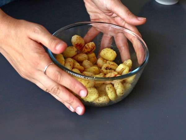 Ropogós gnocchi saláta, ultra trendi, ízletes és kiegyensúlyozott, tökéletes nyárra! - Előkészítés lépés 1