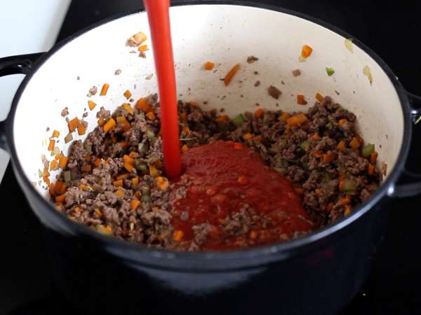 Tészta bolognai mártással - tagliatelle al ragù alla bolognese - Előkészítés lépés 4
