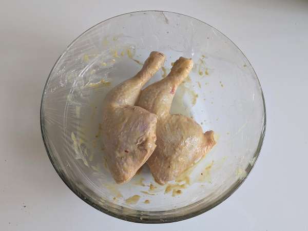 Szenegáli csirke yassa: az egyszerű és ízletes hagyományos recept - Előkészítés lépés 3