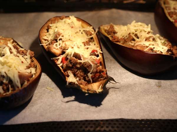 Töltött padlizsán mozzarellával gratinálva - Előkészítés lépés 8