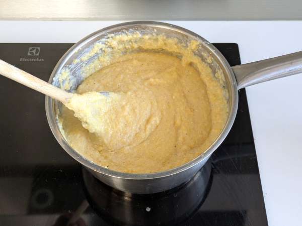 Tökéletes krémes polenta: egyszerű recept egy puha és ízletes ételhez - Előkészítés lépés 3