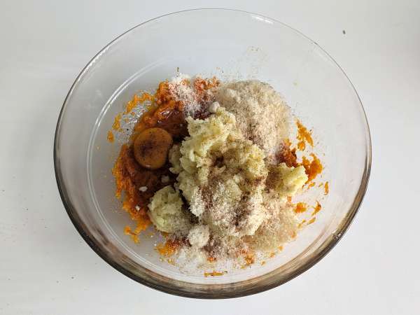 Sütőtök fasírt gombával és zsinóros scamorza sajttal: ízletes és könnyű sütött recept - Előkészítés lépés 5