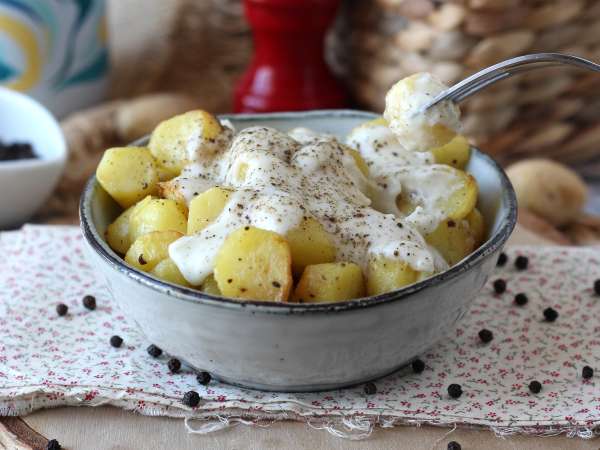 Krémes sült cacio e pepe burgonya: az egyszerű köret, ami mindenkit megőrjít! - Előkészítés lépés 8