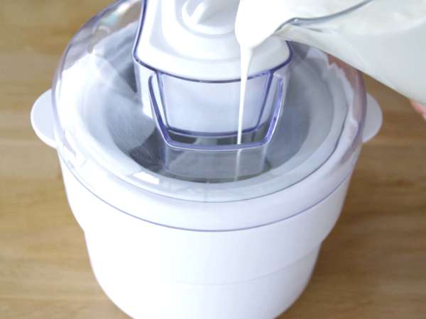 Joghurt és málna fagylalt - Előkészítés lépés 7