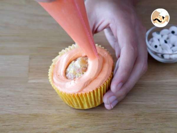 Szörny cupcakes Halloween - Előkészítés lépés 16