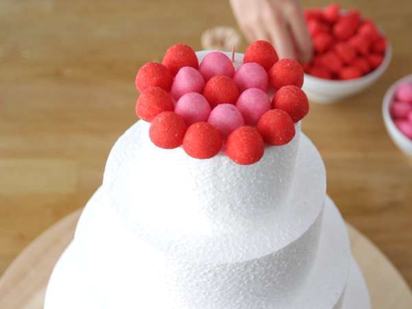 Színes cukorka torta - Előkészítés lépés 4