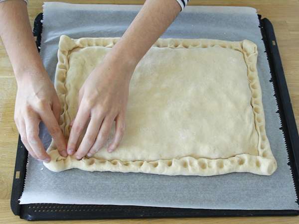 Spanyol tonhal empanadas - Előkészítés lépés 11
