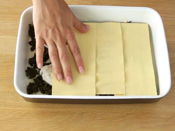 Spenótos és kecskesajtos lasagne - Előkészítés lépés 3