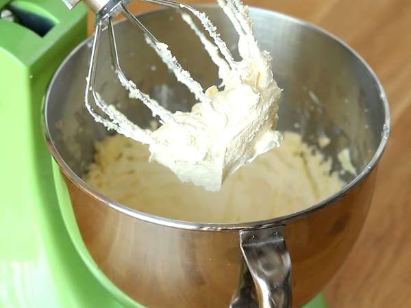 Portugál kekszes sütemény, bolo de bolacha - Előkészítés lépés 1