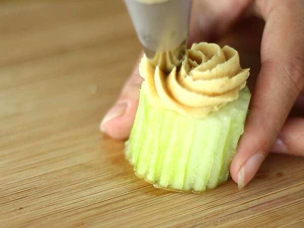 Vegán uborka és humusz cupcakes - Előkészítés lépés 4