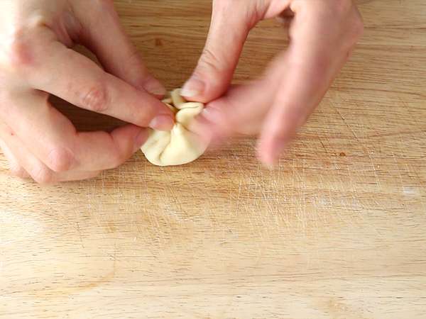 Pizza golyók megosztani - Előkészítés lépés 3