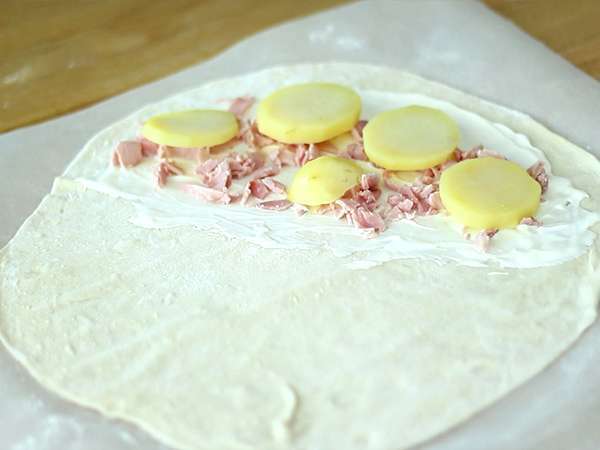 Chausson raclette-vel, savoyai calzone-val - Előkészítés lépés 2