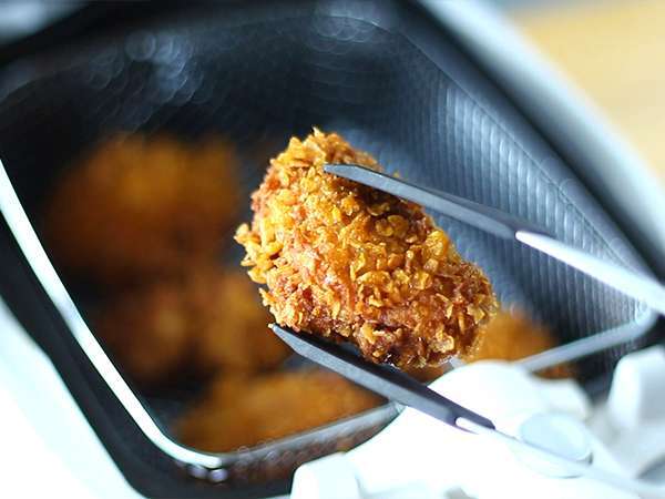 KFC-stílusú ropogós csirkefalatkák - Előkészítés lépés 7