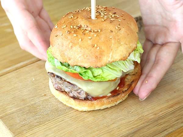 Gyors és egyszerű házi készítésű hamburger - Előkészítés lépés 6