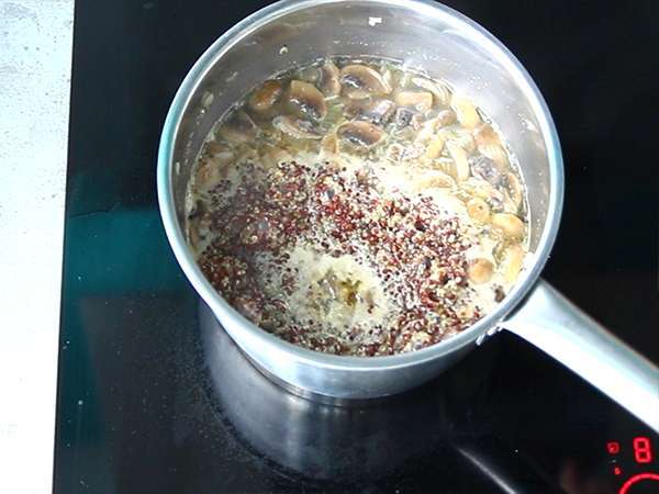 Quinoa és gombás rizottó - Előkészítés lépés 3