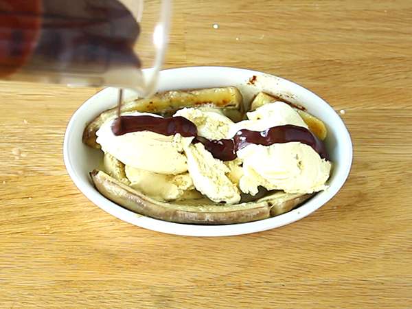 Banana Split, a híres fagyasztott desszert - Előkészítés lépés 2