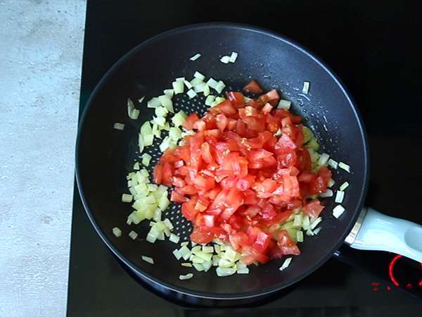 Konjac spagetti provence-i stílusban - Előkészítés lépés 2