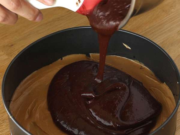 Mogyoróvajas és Oreo kekszes brownie - Előkészítés lépés 5