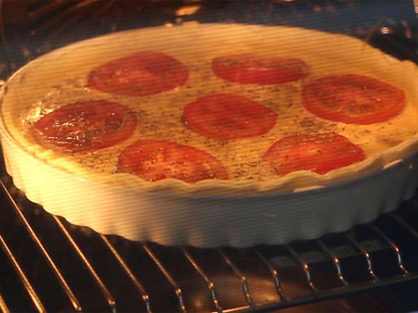 Tonhalas és paradicsomos quiche - Előkészítés lépés 4