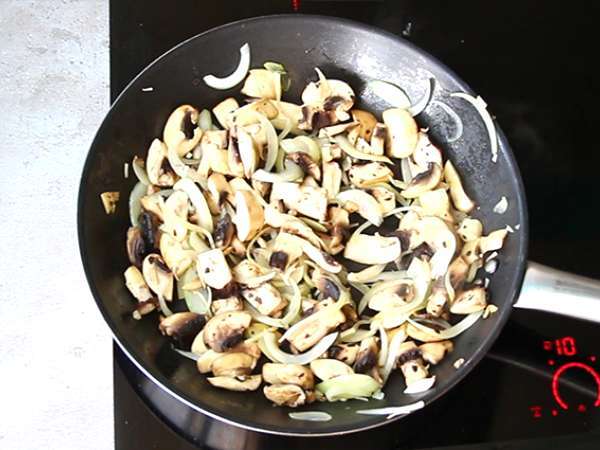 Gyors és egyszerű marhahús Stroganoff - Előkészítés lépés 3