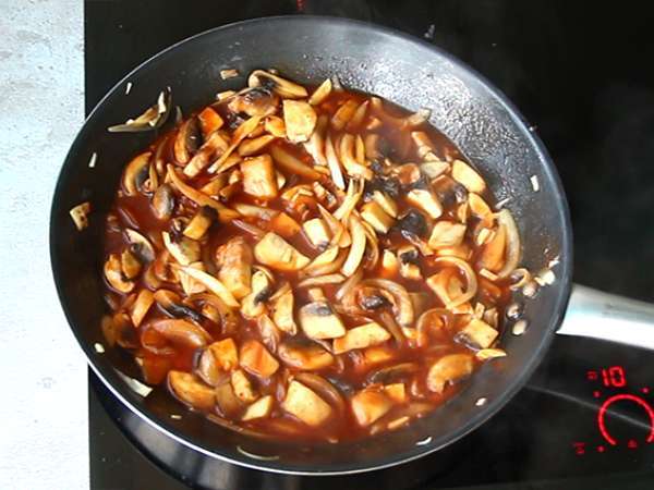 Gyors és egyszerű marhahús Stroganoff - Előkészítés lépés 4