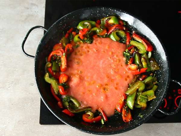 Tenger gyümölcsei paella - Előkészítés lépés 6