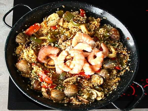 Tenger gyümölcsei paella - Előkészítés lépés 9