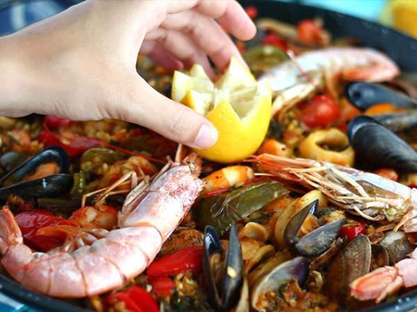 Tenger gyümölcsei paella - Előkészítés lépés 11