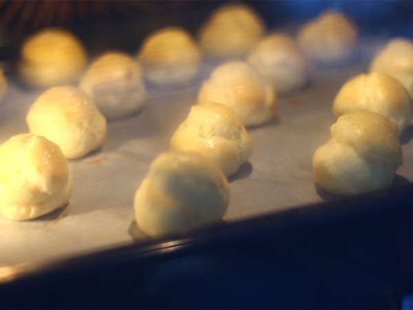 Choux péksütemény libamájjal és hagymás konfitált hagymával - Előkészítés lépés 4