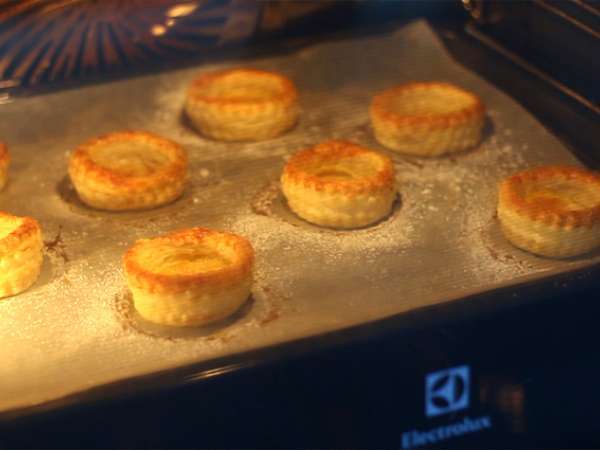 Málna és mascarpone vol au vents - Előkészítés lépés 3
