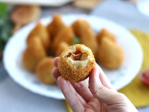 Coxinhas (brazil csirkekrokett) - Előkészítés lépés 10