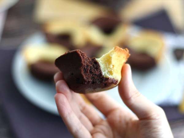 Csokoládé/vanília kettős ízesítésű torta csokoládéval a közepén - Előkészítés lépés 8