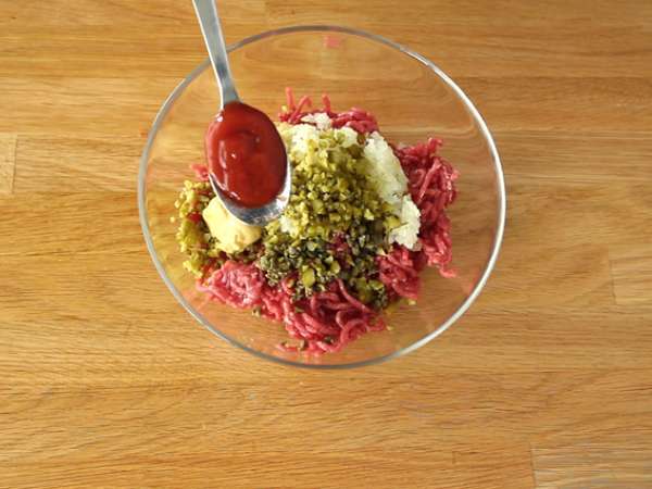 Marhahús steak tartár - Előkészítés lépés 2