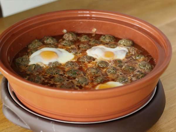 Tajine kefta (darált húsgombócok fűszerekkel és gyógynövényekkel) - Előkészítés lépés 7