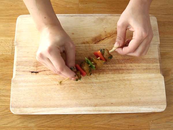 Csirke és paprika kebab - Előkészítés lépés 3