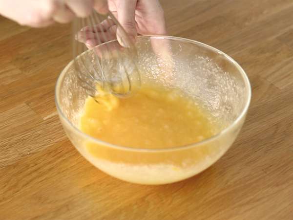 Gyors és egyszerű sárgabarack torta - Előkészítés lépés 3