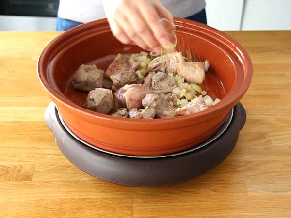 Bárány tajine aszalt szilvával (lépések és videó) - Előkészítés lépés 2