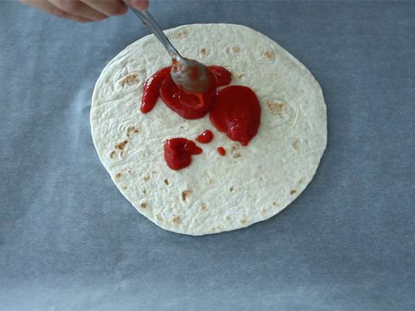 Pizza tortilla expressz - Előkészítés lépés 1
