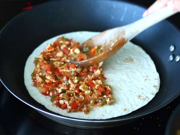 Csirke és avokádó quesadillák - Előkészítés lépés 4