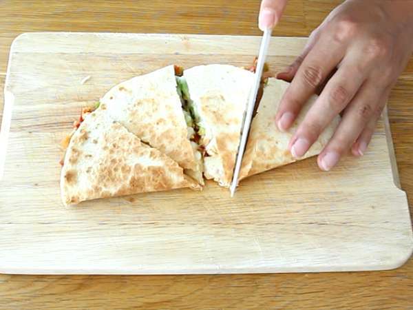 Csirke és avokádó quesadillák - Előkészítés lépés 6