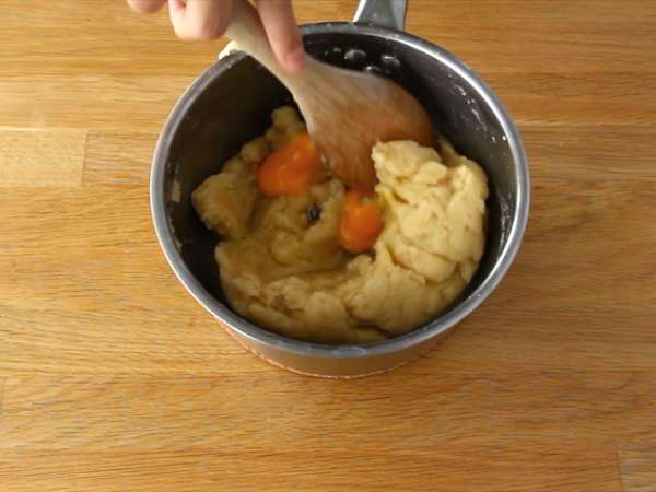Saint Honoré recept lépésről lépésre elmagyarázva videón - Előkészítés lépés 2
