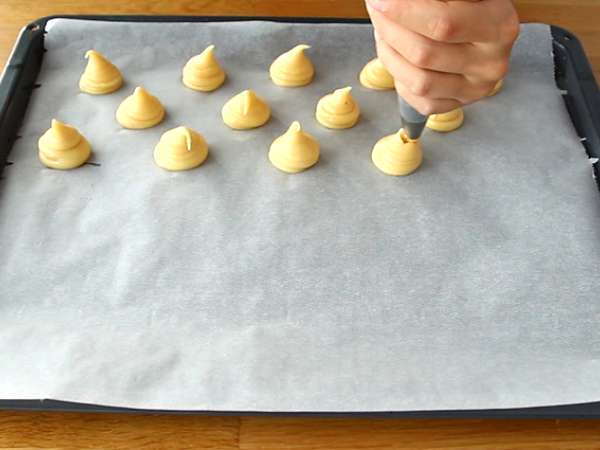 Saint Honoré recept lépésről lépésre elmagyarázva videón - Előkészítés lépés 3