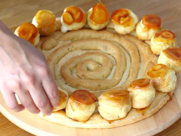 Saint Honoré recept lépésről lépésre elmagyarázva videón - Előkészítés lépés 17