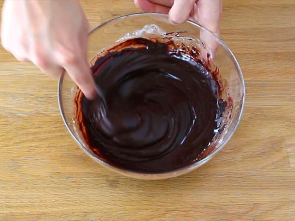 Csokoládé éclair (lépésről-lépésre útmutató) - Előkészítés lépés 5