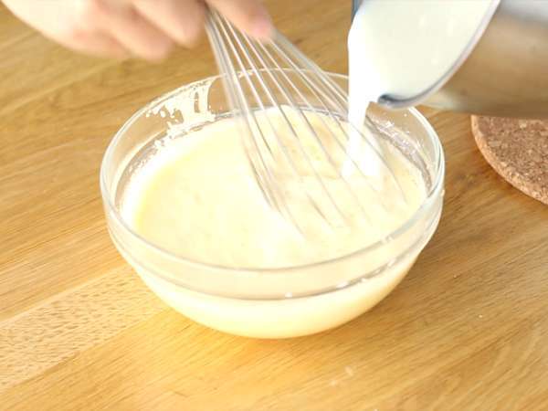Eclair pisztáciakrémmel és málnával - Előkészítés lépés 2