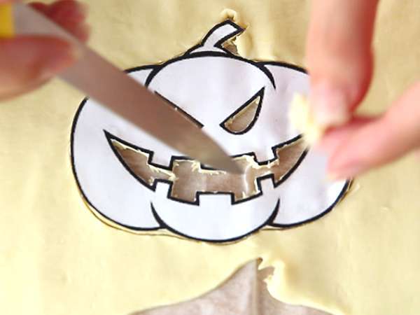Halloween leveles tészta - Előkészítés lépés 4