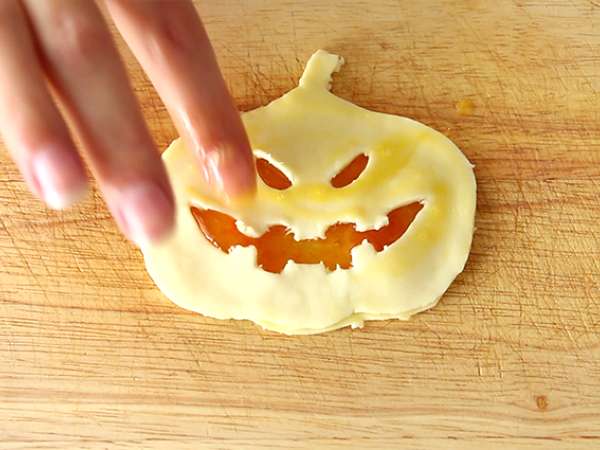 Halloween leveles tészta - Előkészítés lépés 5